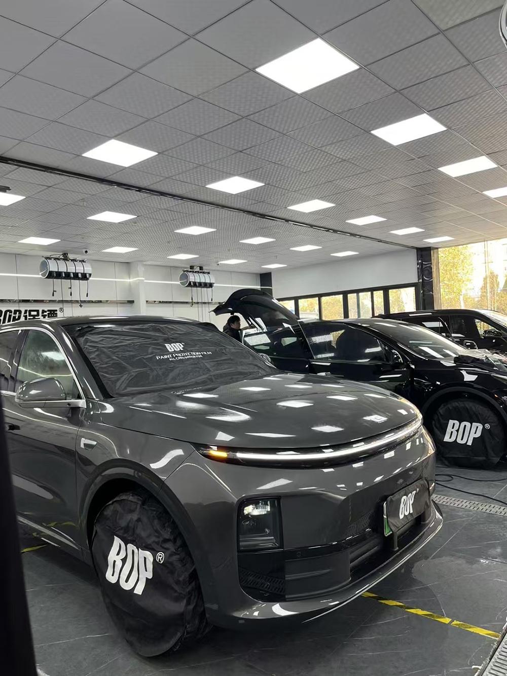 济宁市任城区魔术车改汽车贴膜店