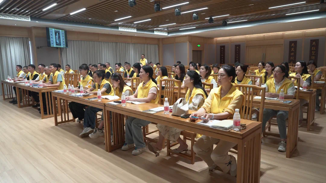 深圳市弘派空间装饰设计工程有限公司