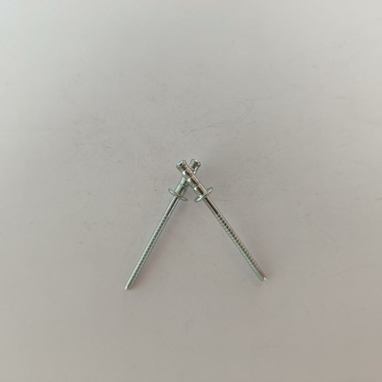 无锡新隆紧固件有限公司产品图
