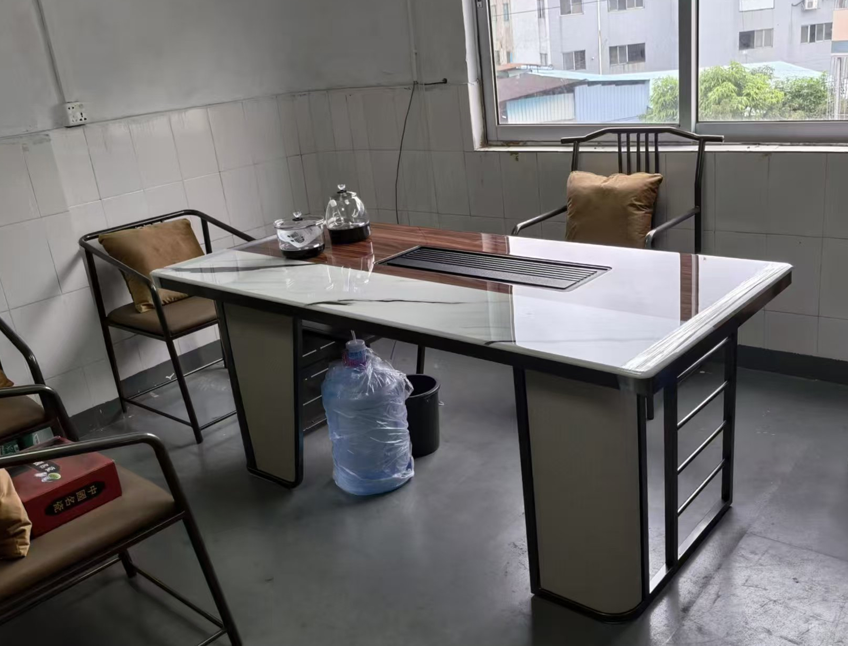 东莞二手办公家具城展示