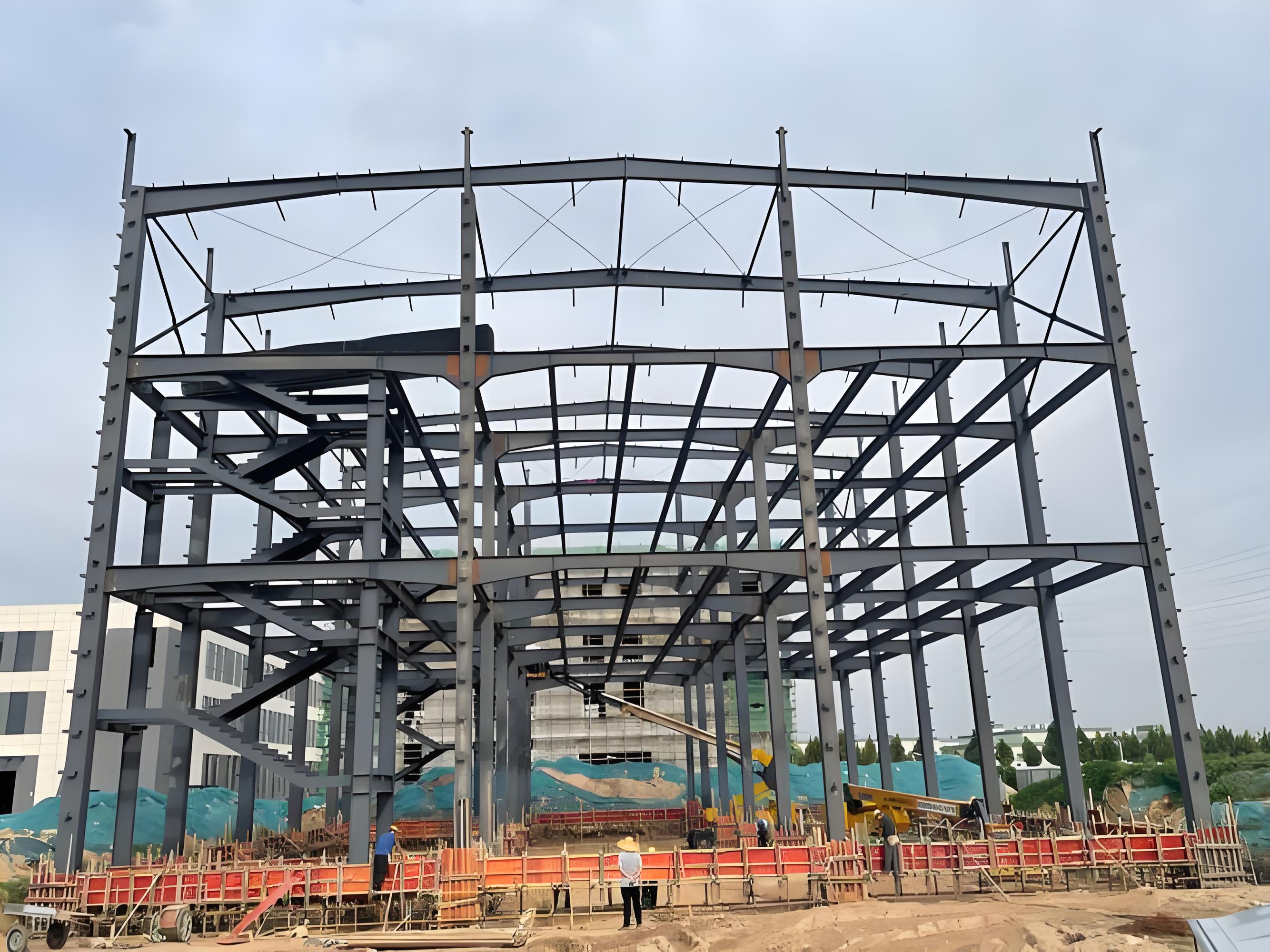 陕西兴航创建钢结构加工车间
