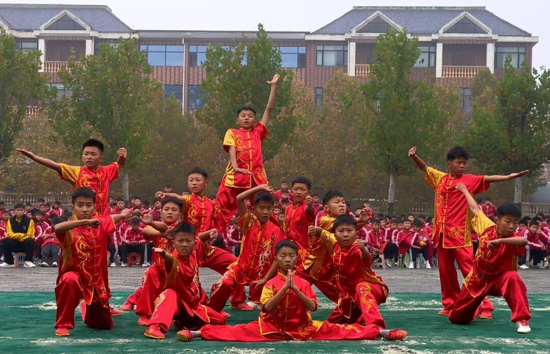 校园训练场景
