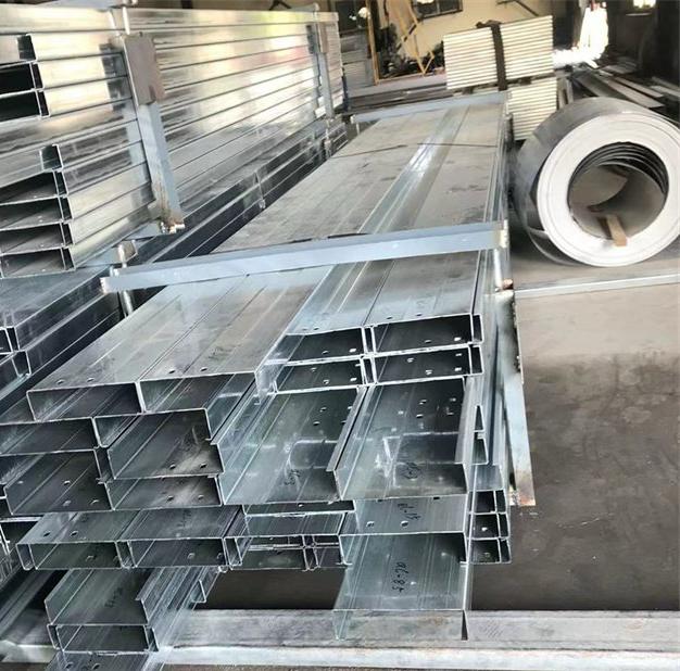 C型钢檩条应用场景示意