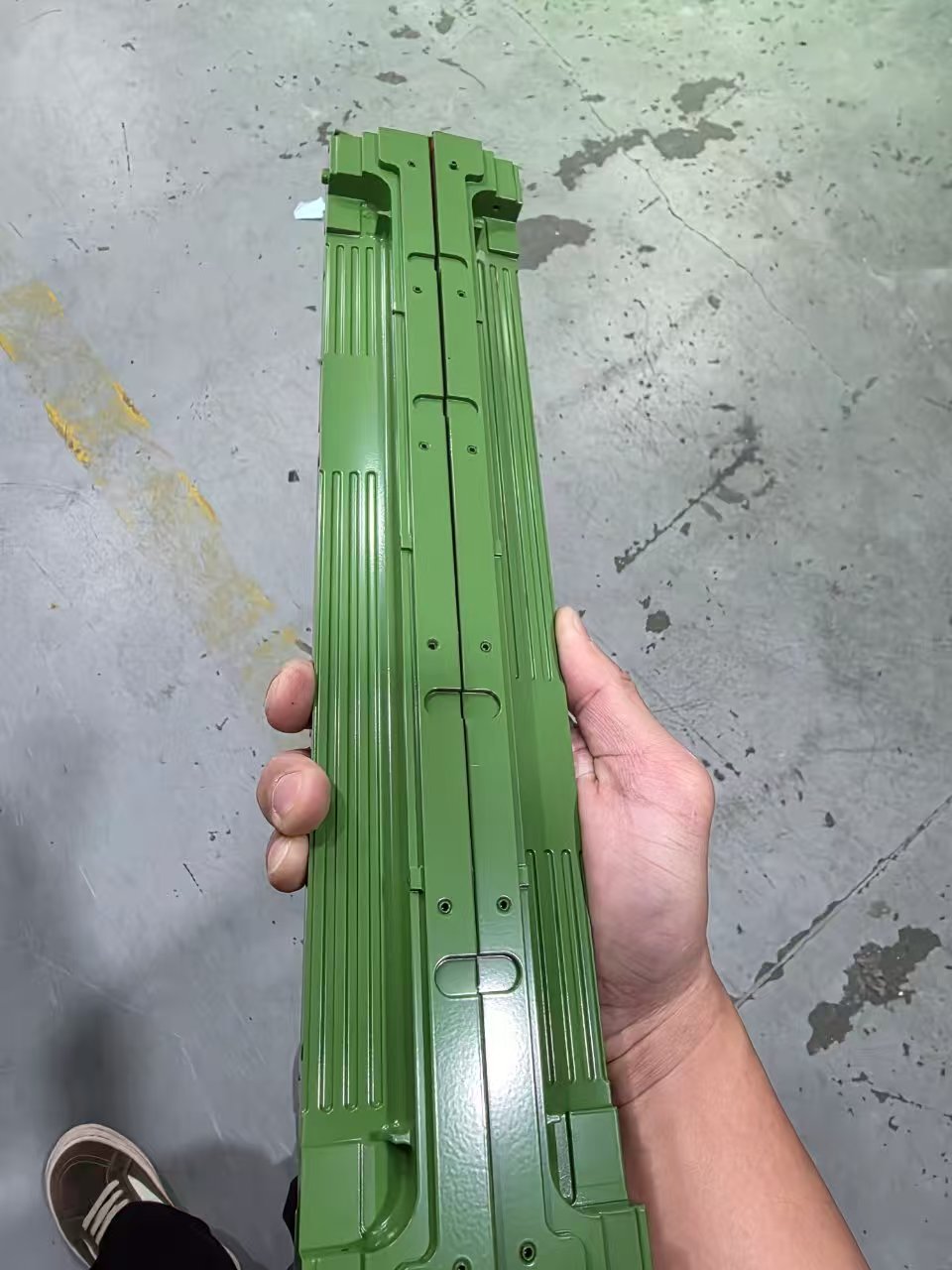 弘拓五金喷涂工艺展示