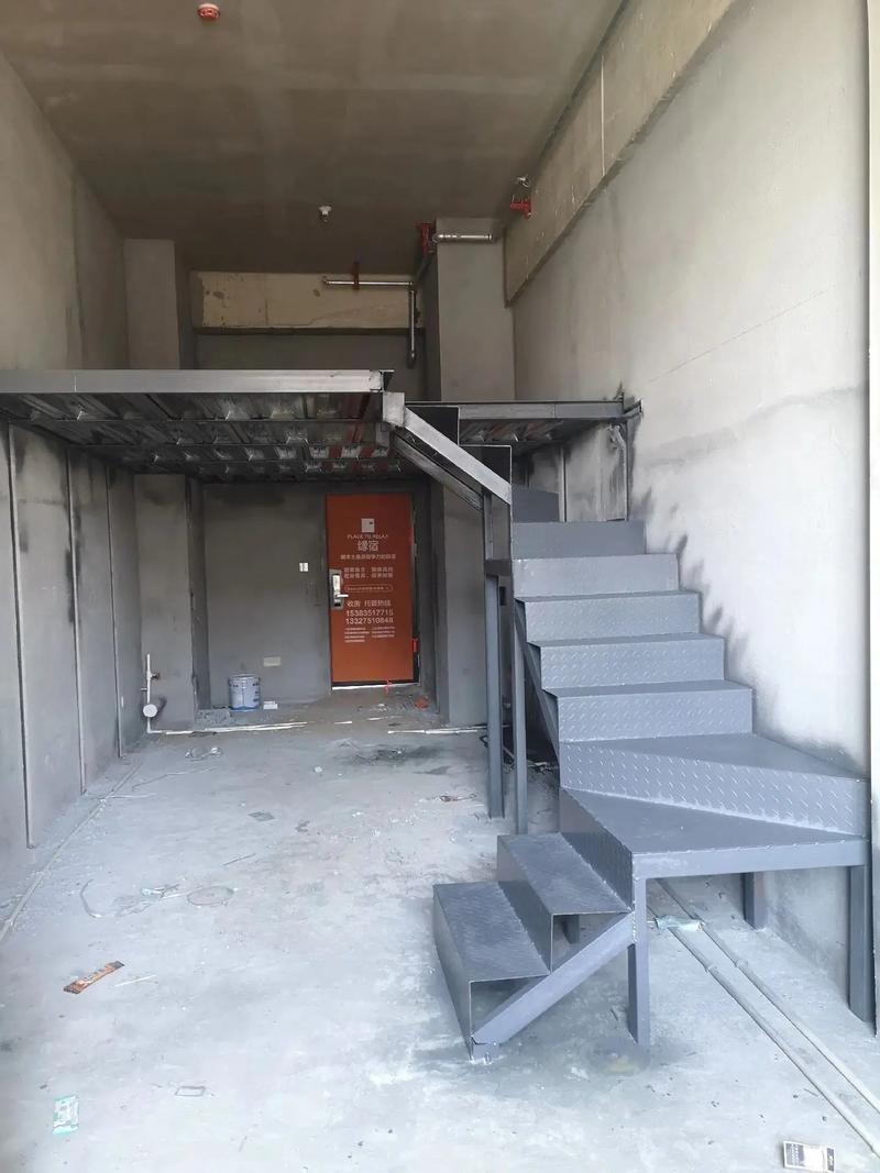 钢结构楼梯定制厂家
