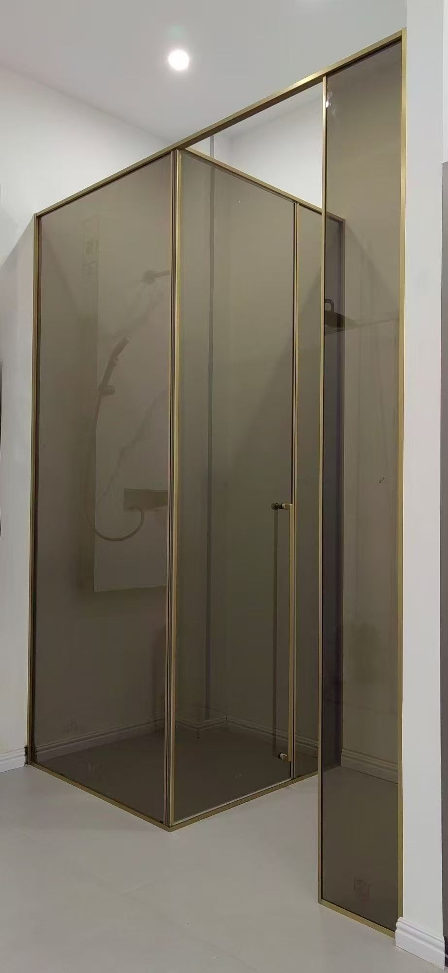 派菲尼卫浴产品展示