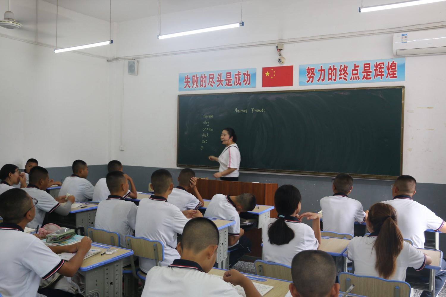 陕西大正教育教学设施
