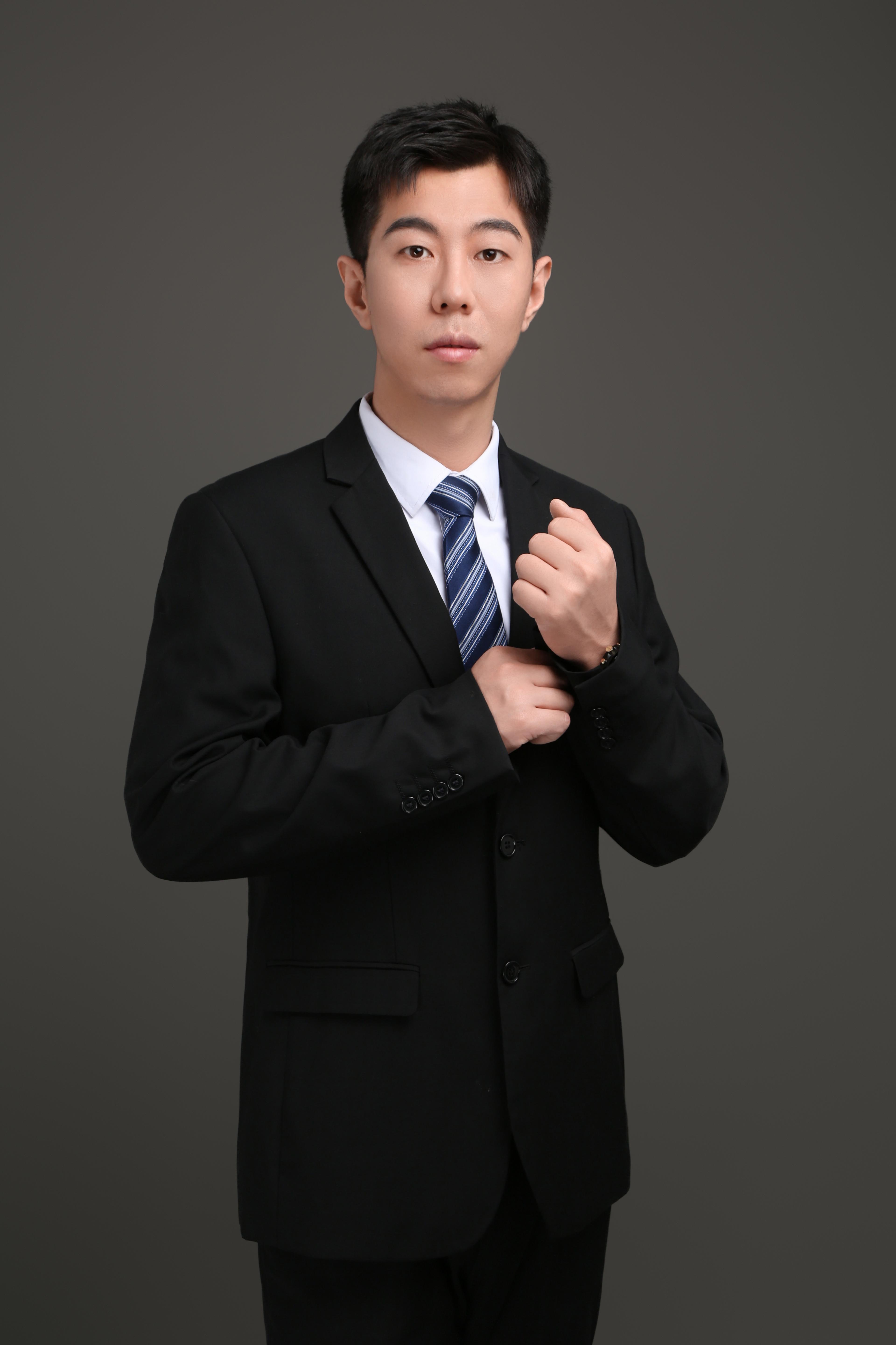 张惠杰律师