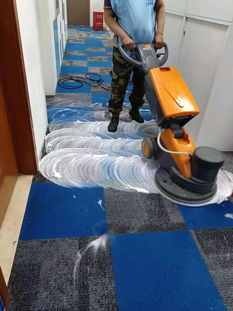 上海雨锋保洁服务有限公司服务现场