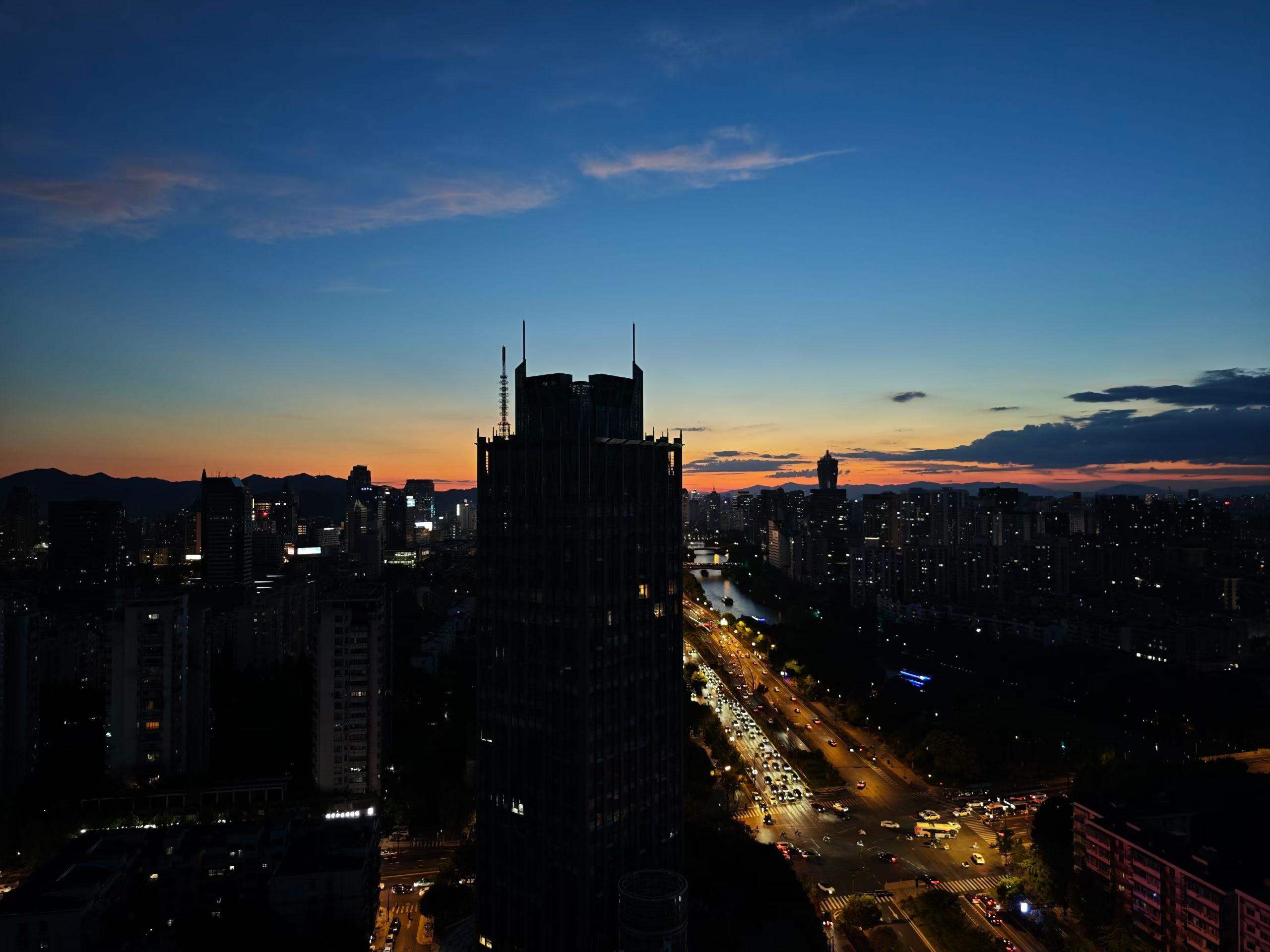 杭州夜景酒店公区