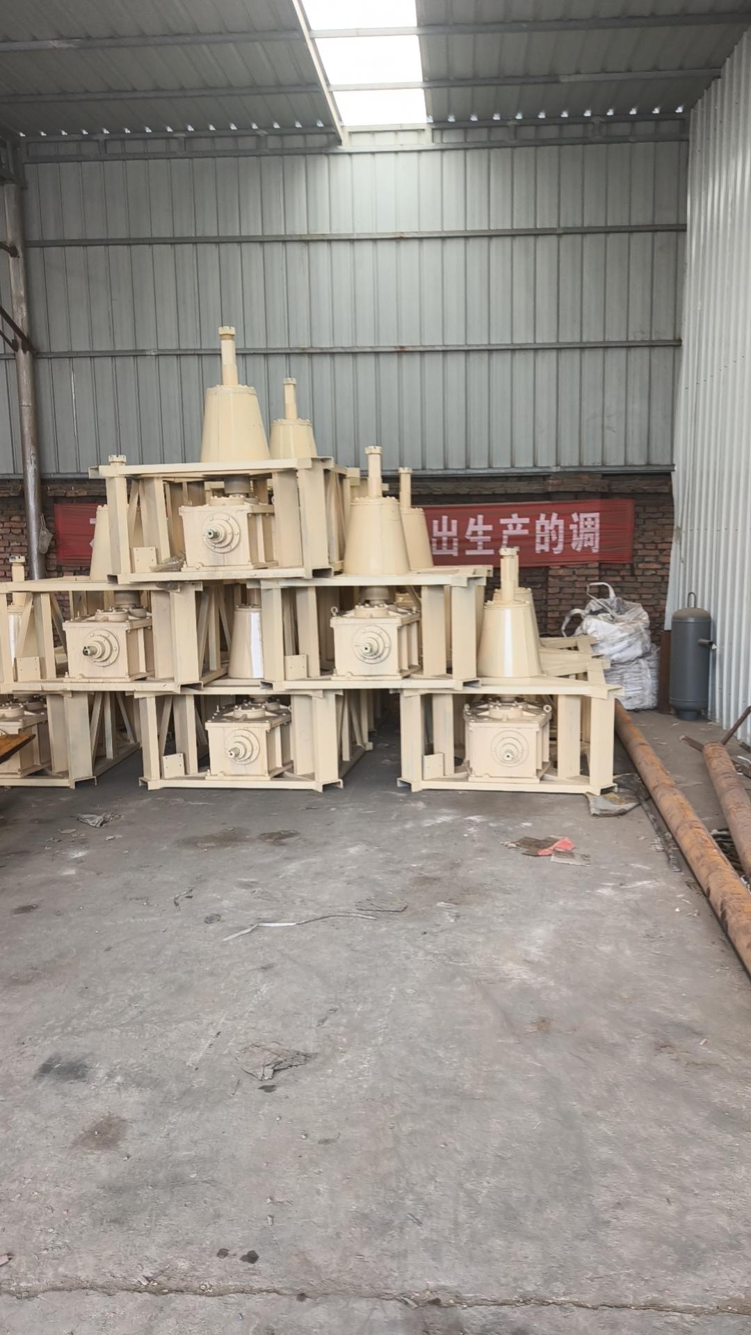 湿碾机设备现场工作图