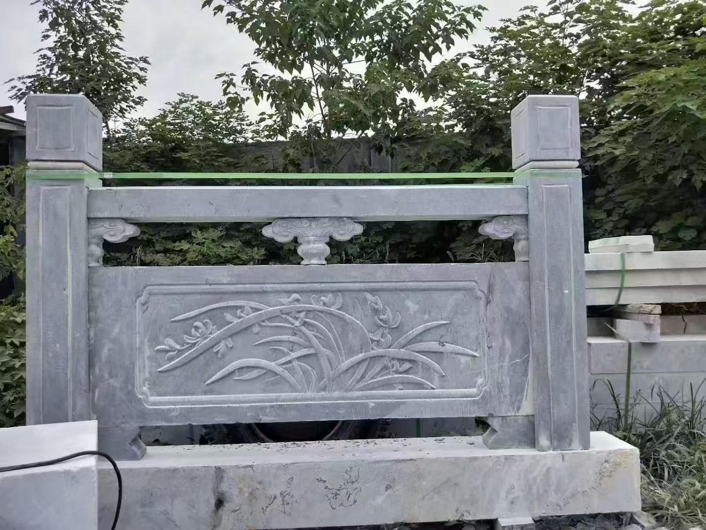 青石板材代加工图片