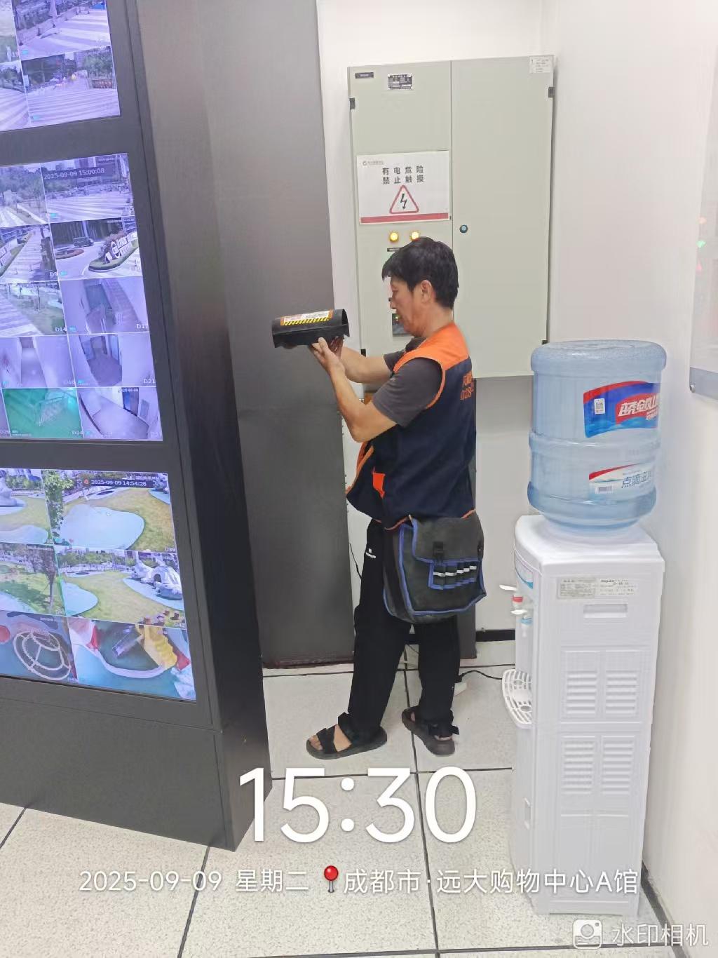 服务团队合影