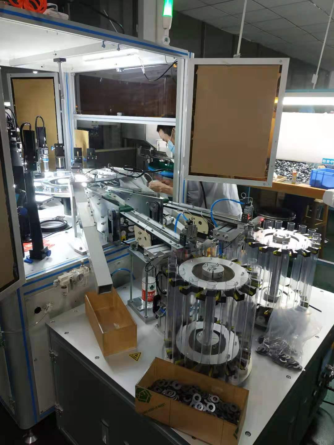 自动化设备工作场景