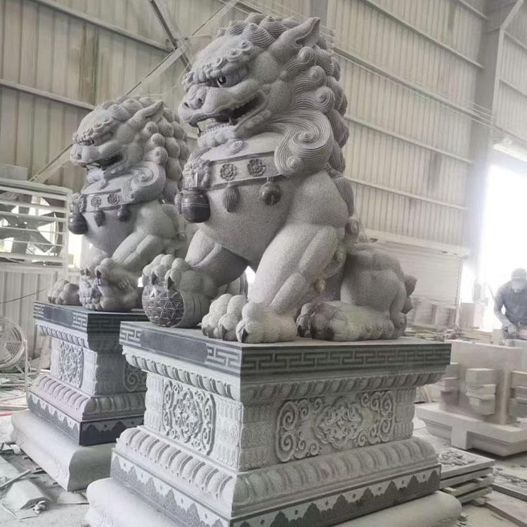 骏恒园林古建石雕龙柱