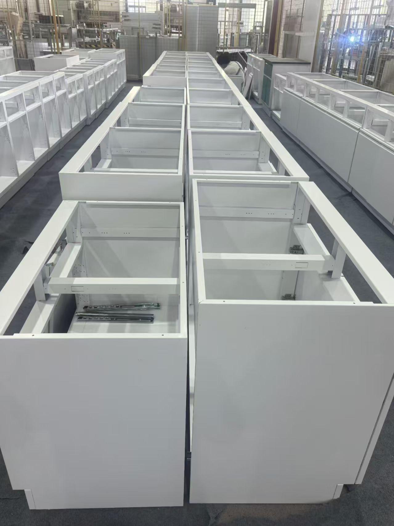 药品柜工厂实景