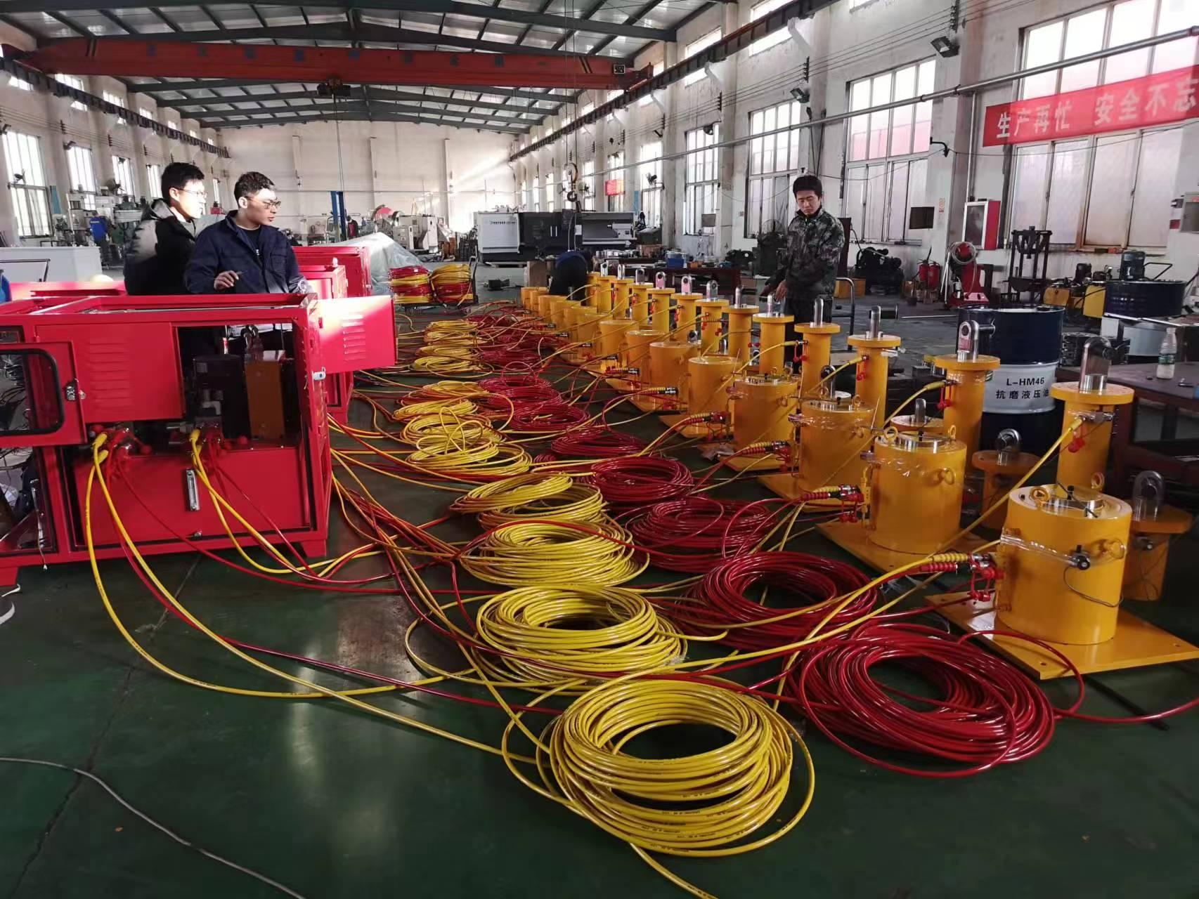 液压设备图片