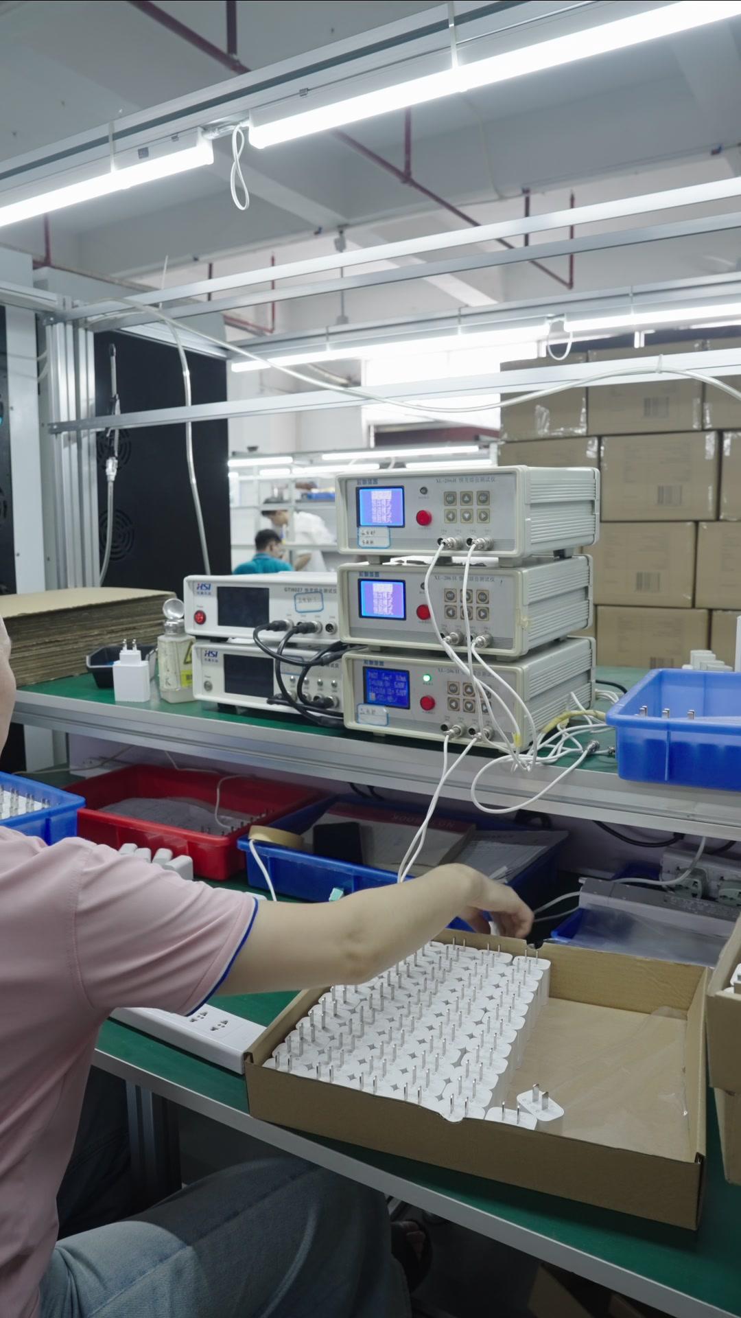 深圳手机充电器实力厂家