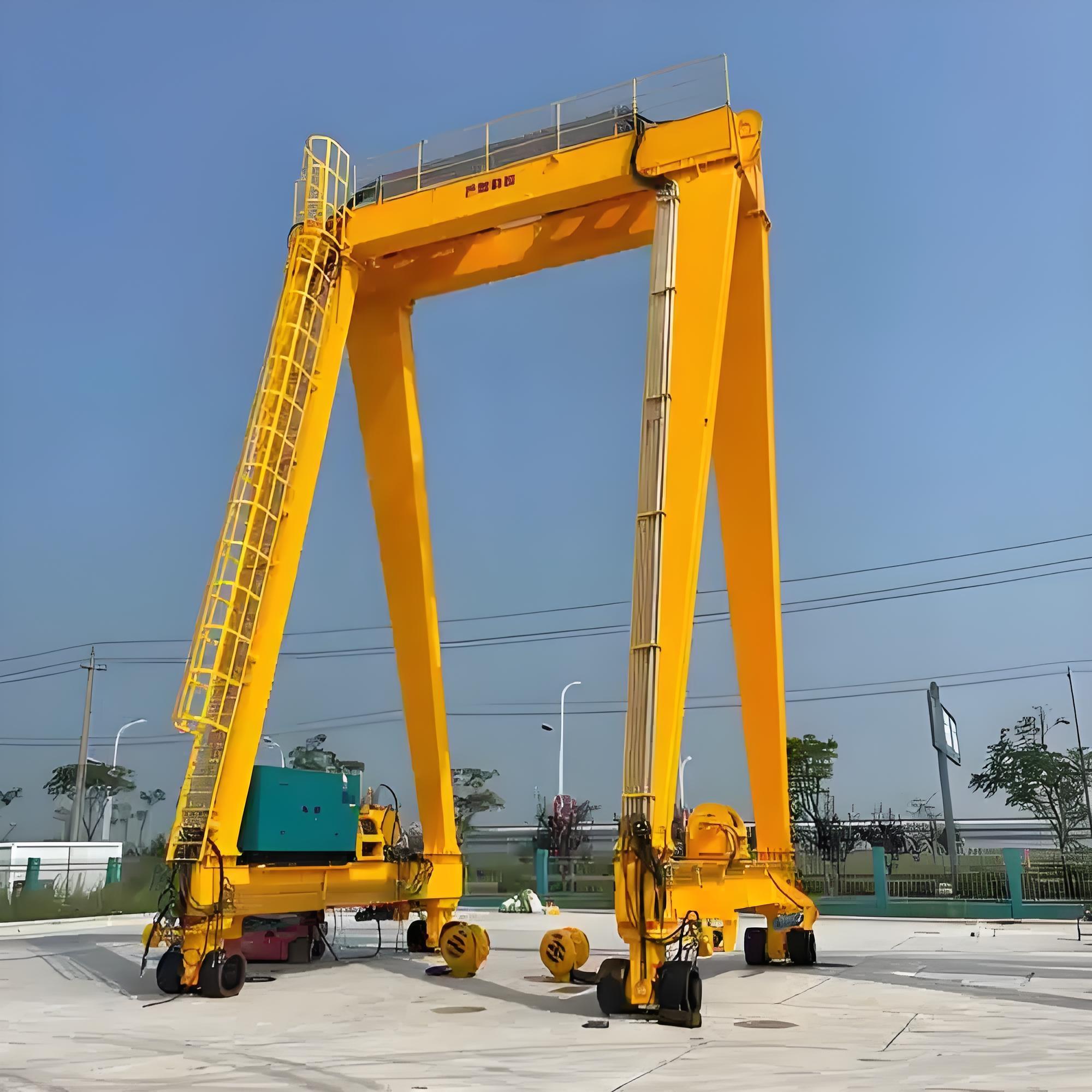 新泰市兴锐工程机械设备厂厂区一角