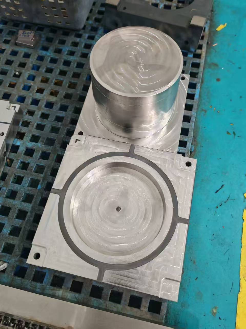 上海绍俊模具有限公司厂区