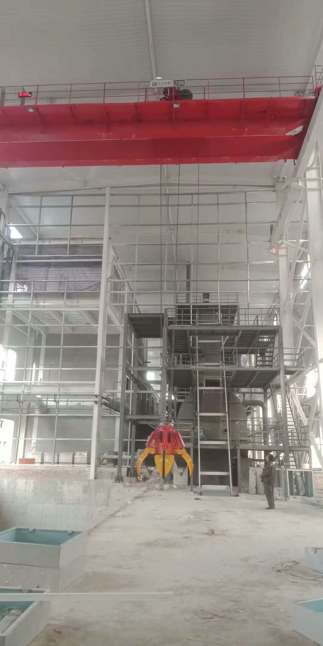 龙辉起重生产车间