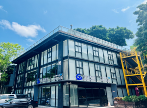 2026年国内LED装饰屏厂家推荐:LEOX建业显仕全域显示方案