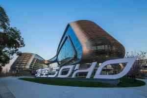 2026年标识制作厂家解析：鼎泰狮户外铝制标识系统定制