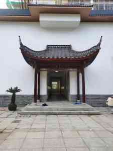 2026年防腐木门楼厂家推荐:南城鸿鼎古建定制与园林工程一站式解析
