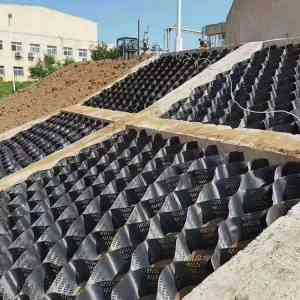 2026年黑龙江护坡防水土工格室厂家推荐,泰安瑞亨建材专注土工材料