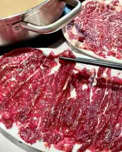 2026年黄骅清真潮汕鲜牛肉火锅精选:鲜切工艺与深夜场景解析