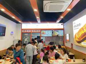 2026年网红锅贴加盟平台推荐:聚焦品牌扶持体系与门店运营优势深度解析