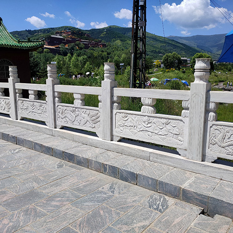 石栏杆