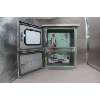 光伏并网箱单相220v 3kw 5kw