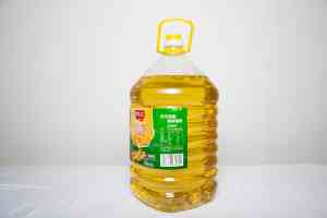 2026年京泰花高油酸花生油厂家推荐：山东中鹏食品科技全产业链解析