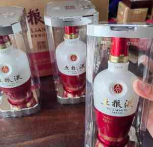 2026年新华白酒回收机构推荐:专业鉴定高价回收变现