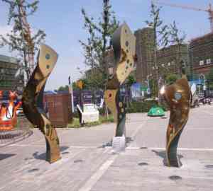 2026年武汉不锈钢景墙廊架艺术定制:专业雕塑企业深度解析