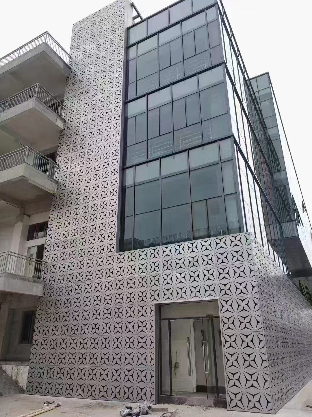 冲孔铝单板