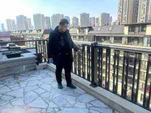 2026年左右步楼梯订做厂家推荐:沈阳和鑫大宅楼梯,匠心定制二十年