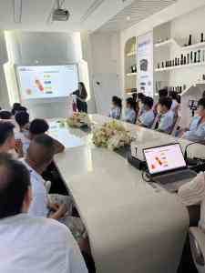 2026年防鸟刺警示灯厂家解析:华州科技专注工业照明与线路安防