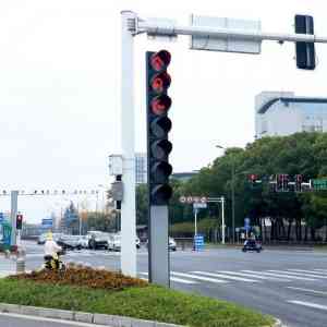 2026年郑州道路红绿灯杆厂家推荐:本地一站式交安工程配套服务