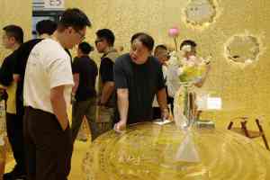 2026年水晶定制马雕塑厂家推荐:铂晶艺术文化定制解析