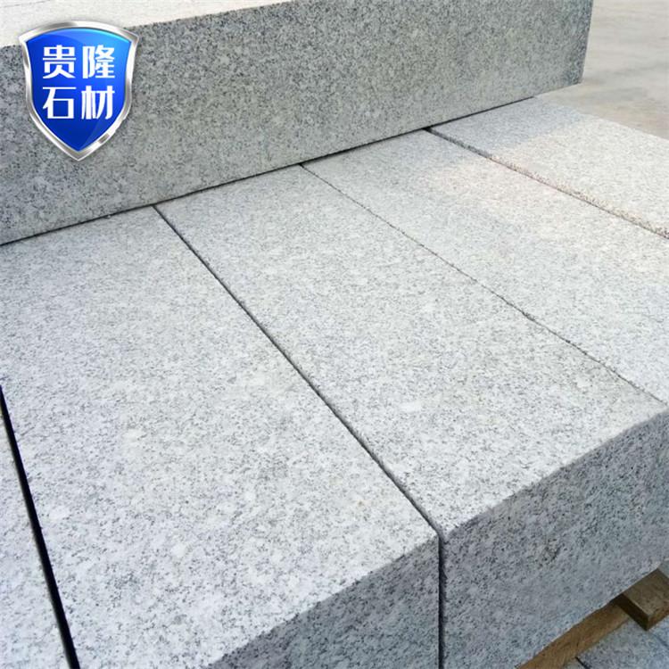 石材加工车间路沿石成品