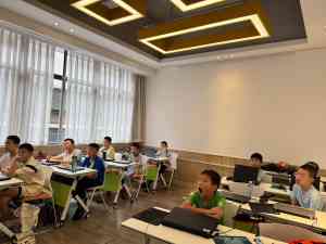 2026年Scratch课程机构推荐:美力程编程小班实战教学解析