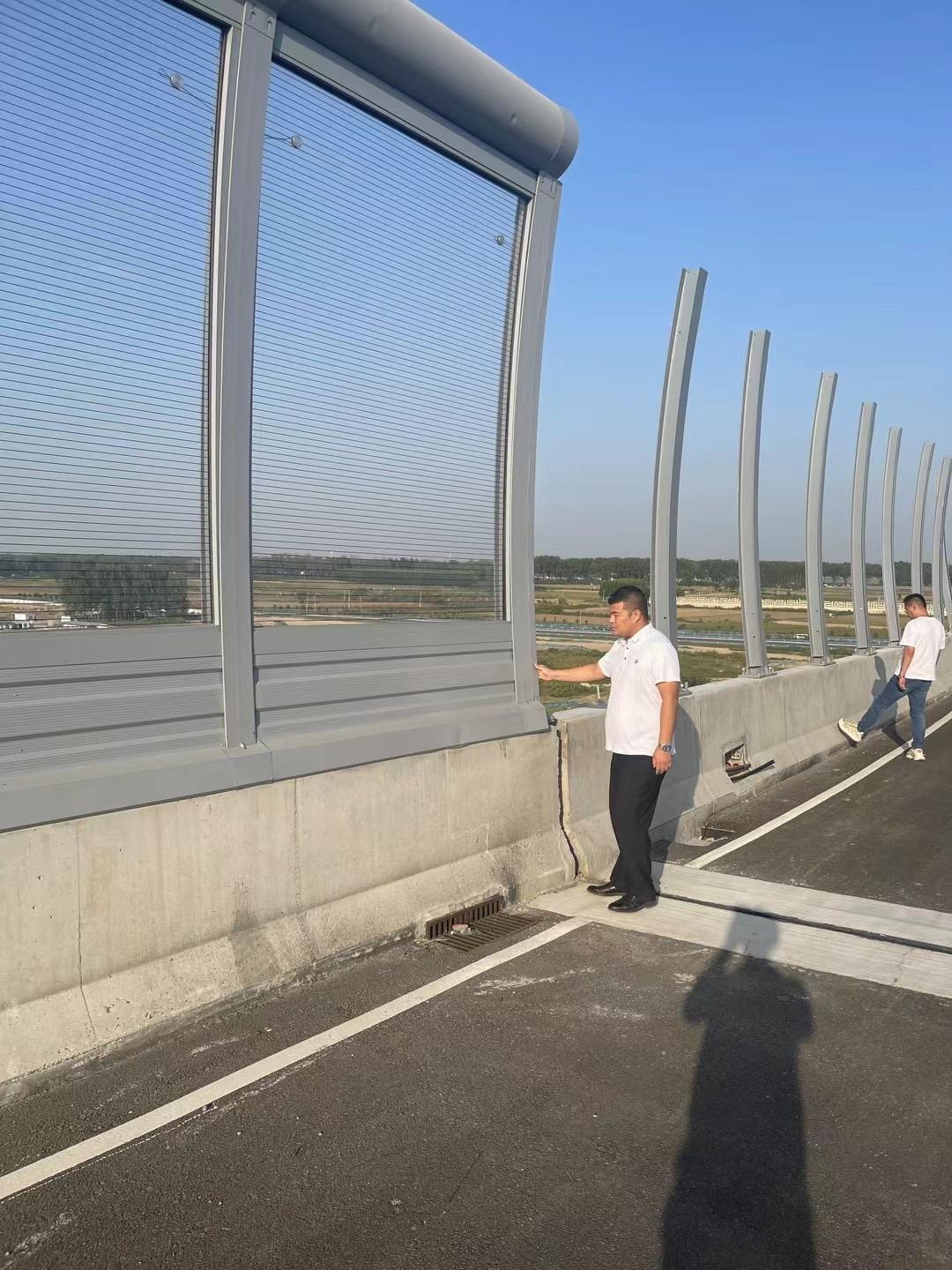 工业声屏障生产基地