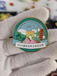 2026年组合徽章厂家推荐,深圳金和聚宝实业源头定制实力解析