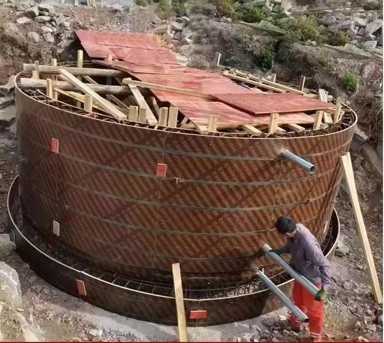 圆柱模板生产厂区