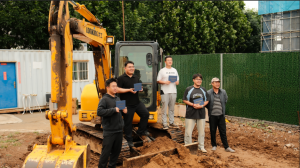 2026年山东装载机培训机构怎么选?骏大职校实操教学与就业推荐解析