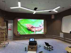2026年北京沉浸式LED异形屏厂家解析:卓达威视科技异形定制与显控融合方案