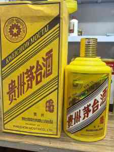 2026年老酒回收门店推荐:武汉宏昊酒业礼品变现服务解析