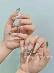 2026年珠海美发技术培训学校推荐：梦莲娜职业培训29年教学经验